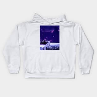 FLYING HOME ON A PURPLE NIGHT. Kids Hoodie